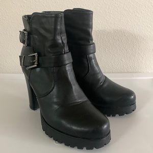 Flyfor black booties